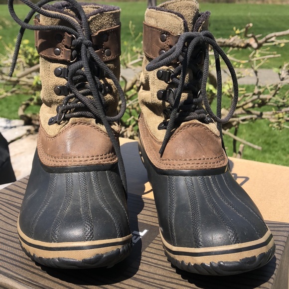 Sorel Fancy Lace II Suede Leather Winter Snow Duck Boots Green Brown Woman's 9 - Picture 2 of 11